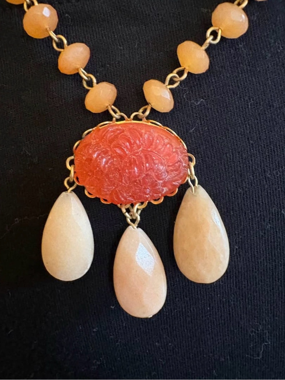 David Aubrey Handcrafted Orange Bead Necklace with Coral Pendant - Picture 2 of 3